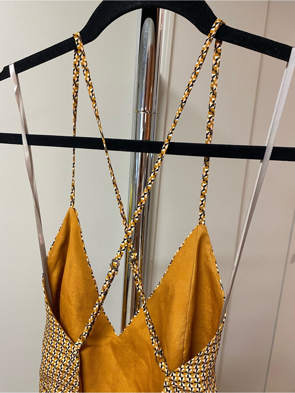 Forever 21 Gold Textured Slip Mini Dress with Adjustable Straps - Picture 8 of 11